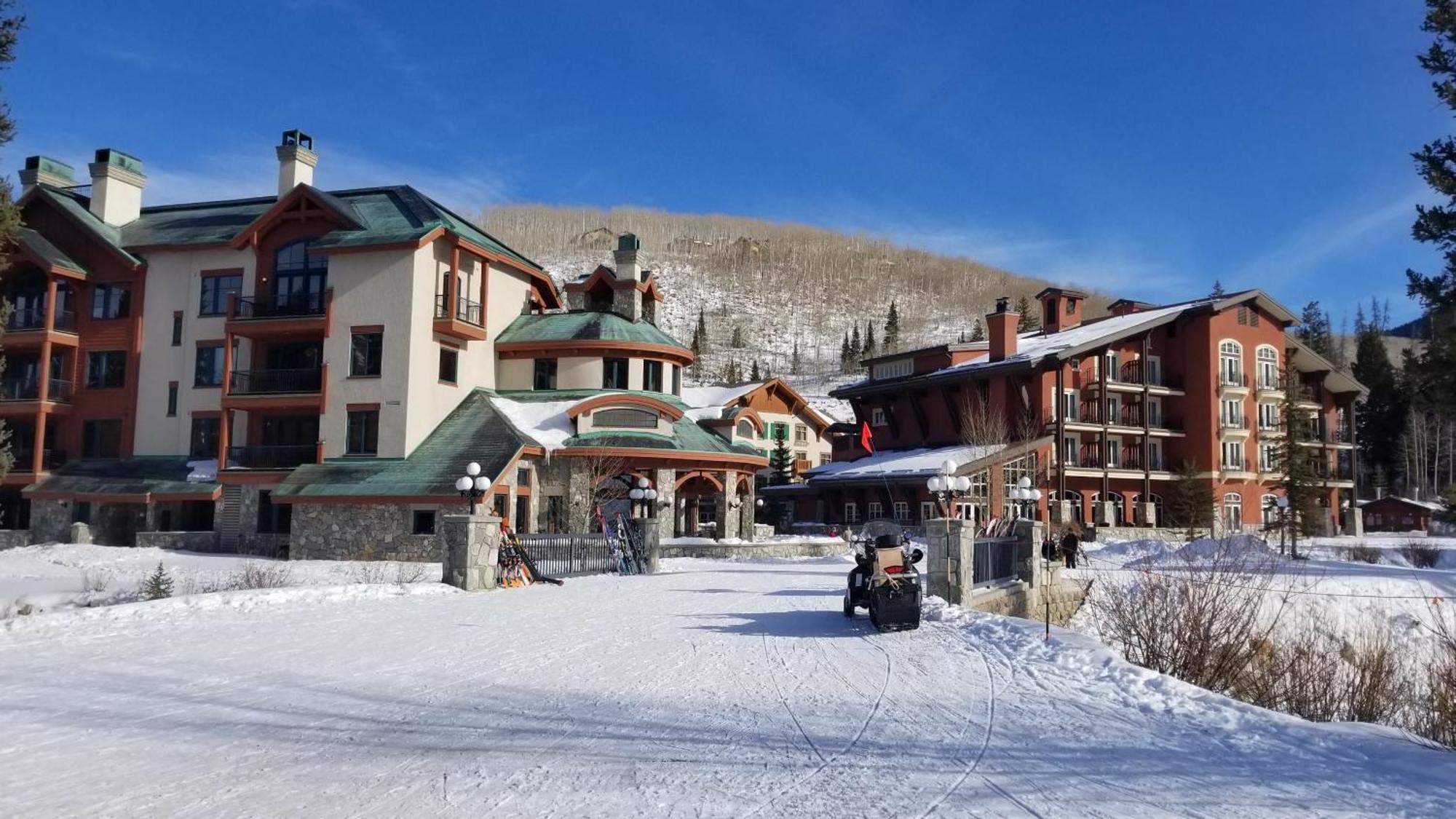 Stunning At Solitude, Steps From Chair Lift, East #103 Brighton Екстериор снимка
